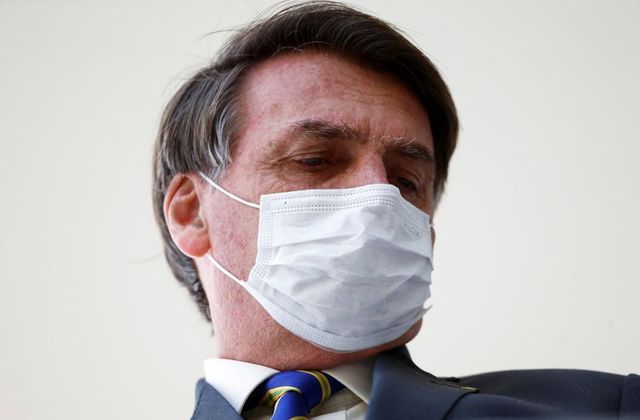 Μπολσονάρου κορονοϊός: “Κανείς δεν πέθανε από έλλειψη αναπνευστήρα”