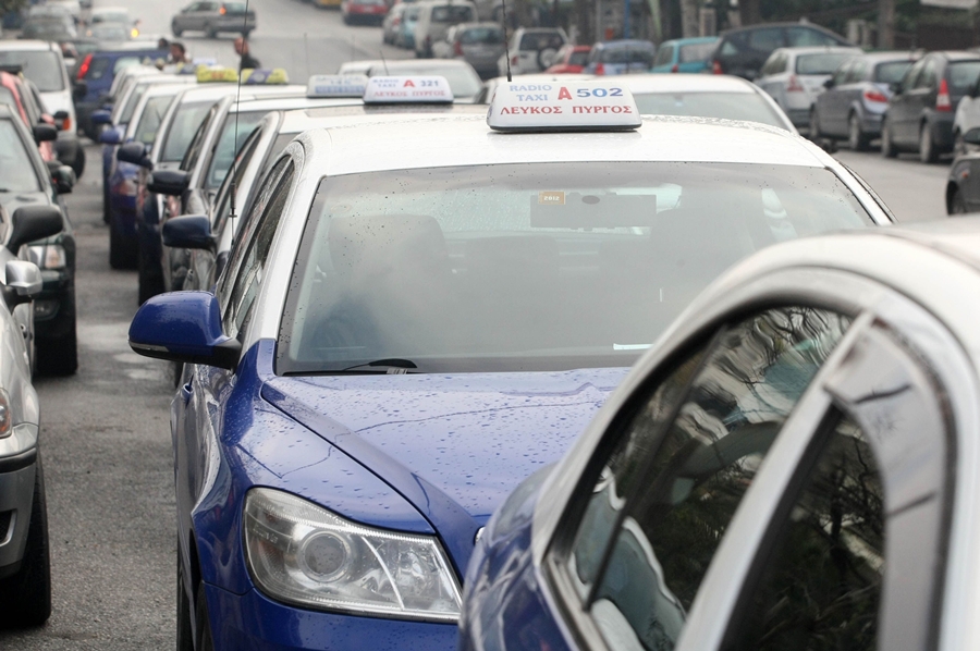 Λοκντάουν Θεσσαλονική: Τεράστια πτώση στην κίνηση των ταξί