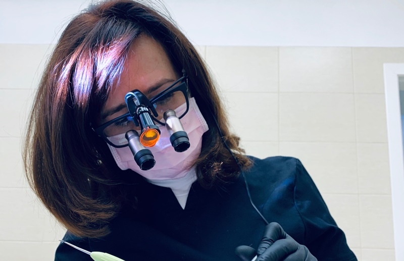 Οδοντίατρος κορονοϊός: Πώς πηγαίνουμε εν μέσω πανδημίας