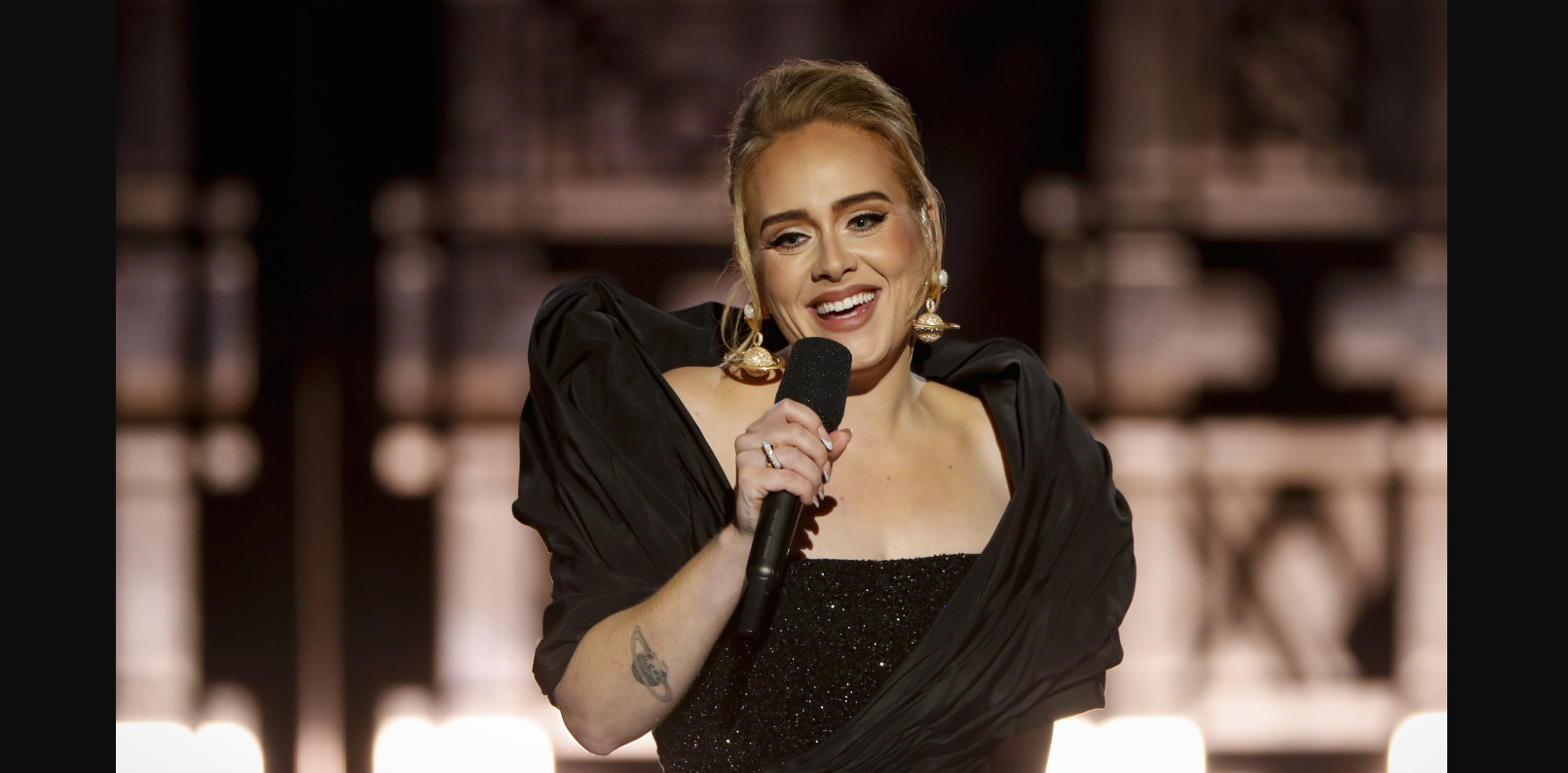 Adele One Night Only: Ο σύντροφος, το αλκοόλ και η ντροπή για το διαζύγιο