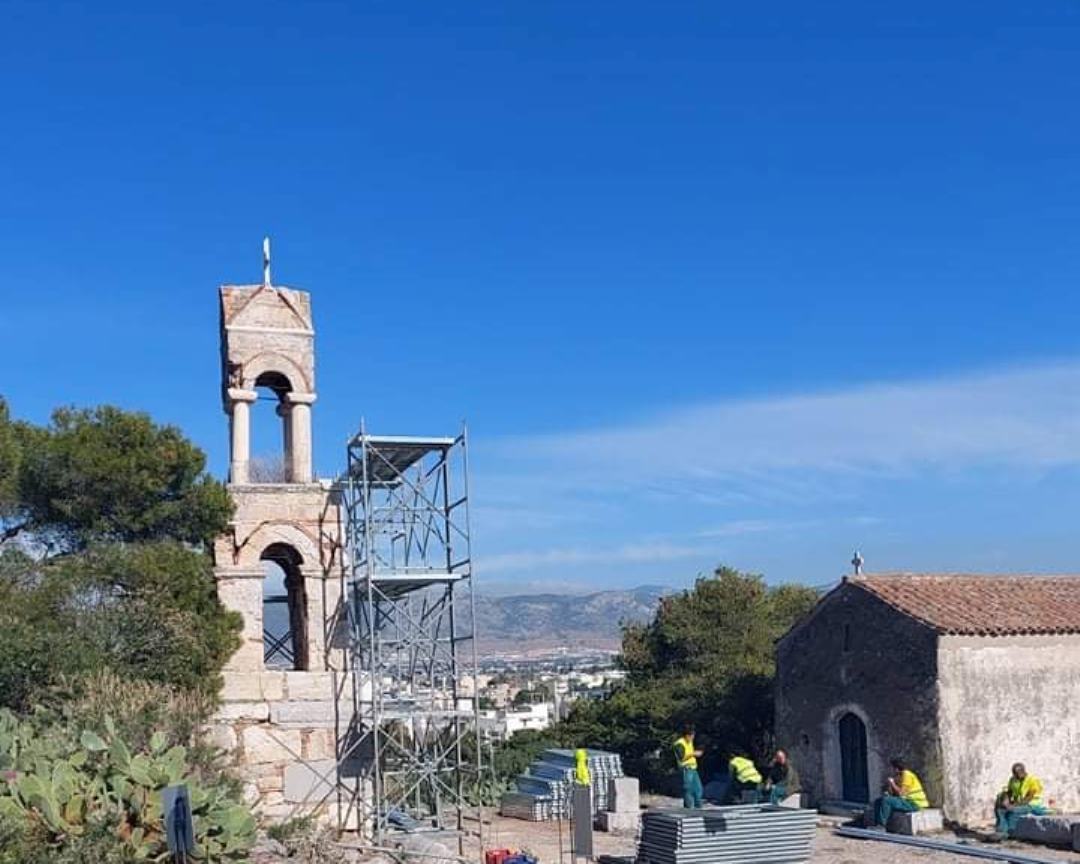 Δήμος Ελευσίνας: Καθαρισμός του εμβληματικού πύργου του Ρολογιού