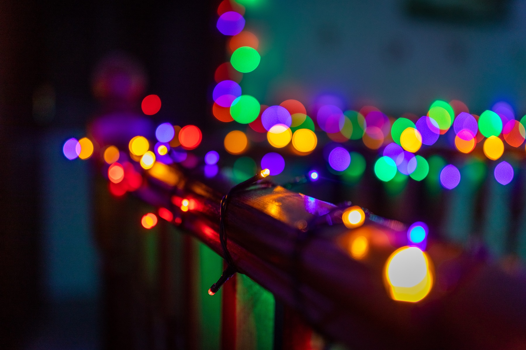 Χριστούγεννα στην Ευρώπη – κορονοϊός: Γιορτή στη σκιά της Όμικρον