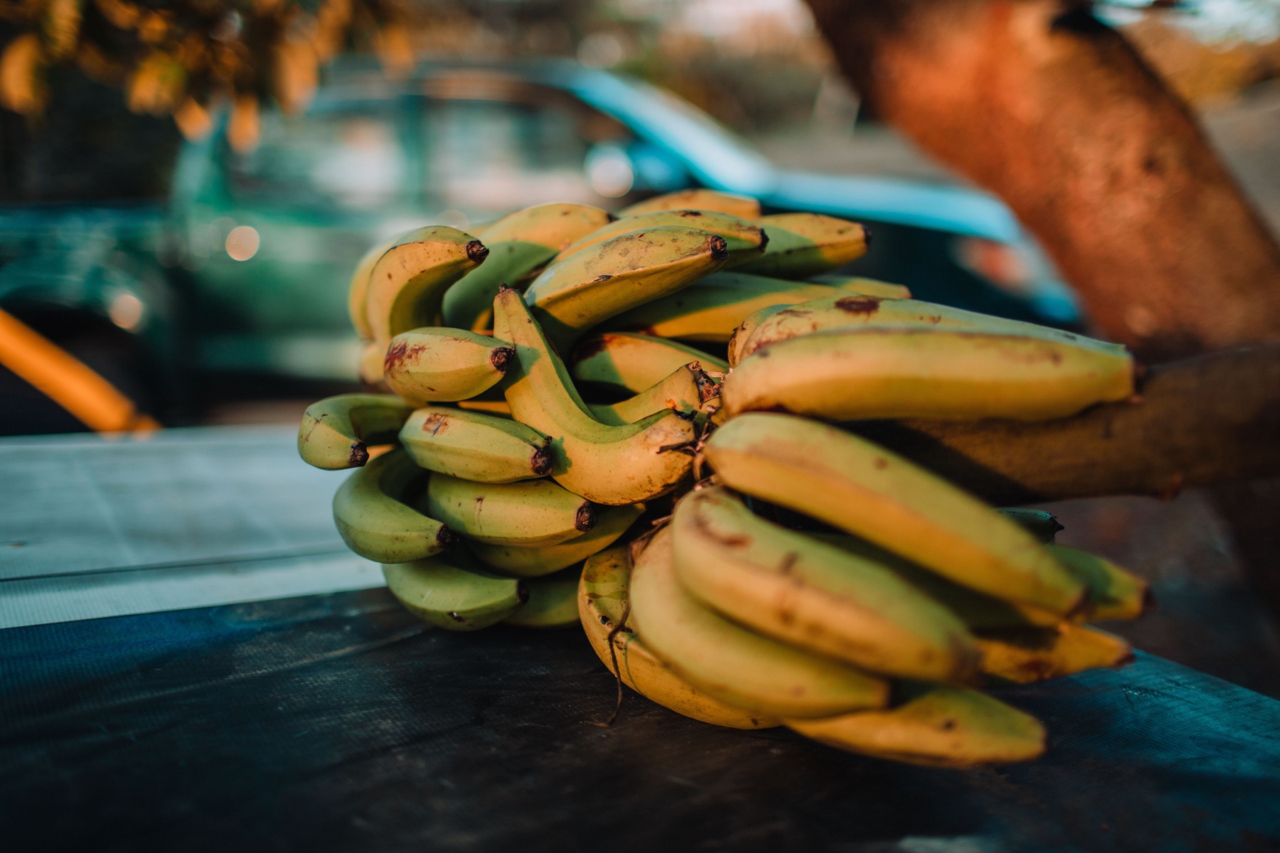 Πώς διατηρώ τις μπανάνες: Έξυπνα κόλπα από τις “παλιές” νοικοκυρές