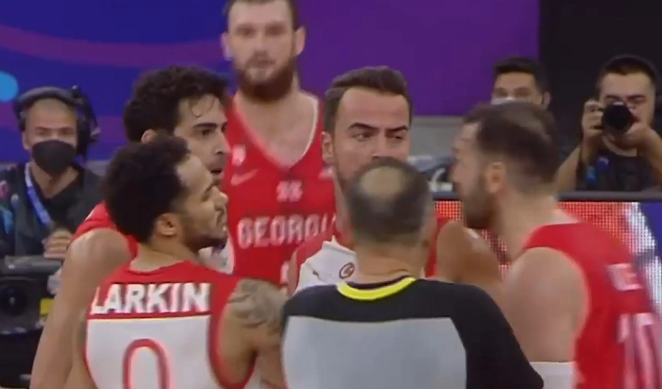 Ξυλοδαρμός Κορκμάζ – Eurobasket: Απειλεί να αποχωρήσει η Τουρκία