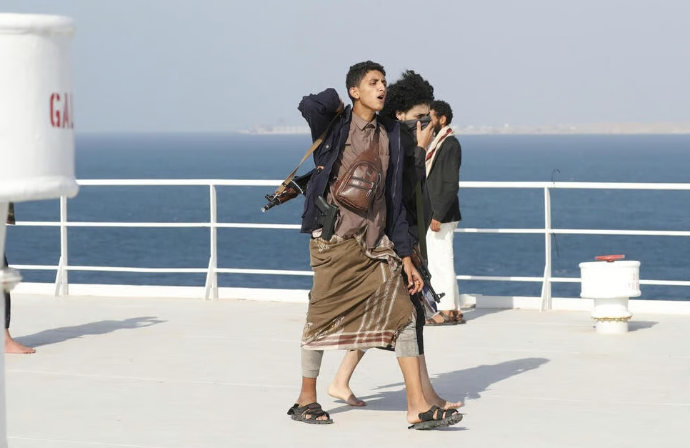 Χούθι: Ατραξιόν το πλοίο Galaxy Leader που κατέλαβαν – Είσοδος με εισιτήριο