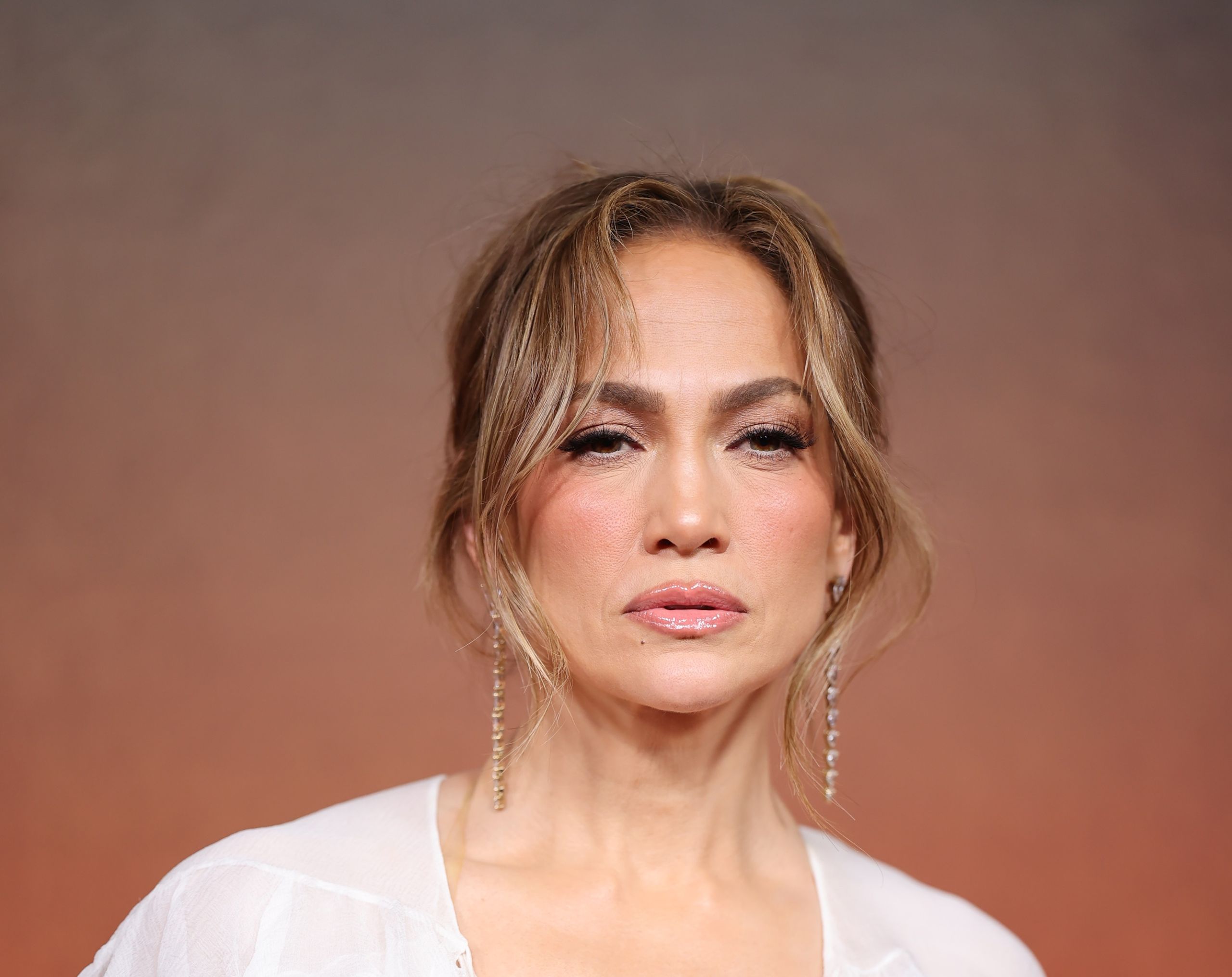 Atlas Jennifer Lopez: Χωρίς τον Μπεν Άφλεκ, στην πρεμιέρα της νέας ταινίας