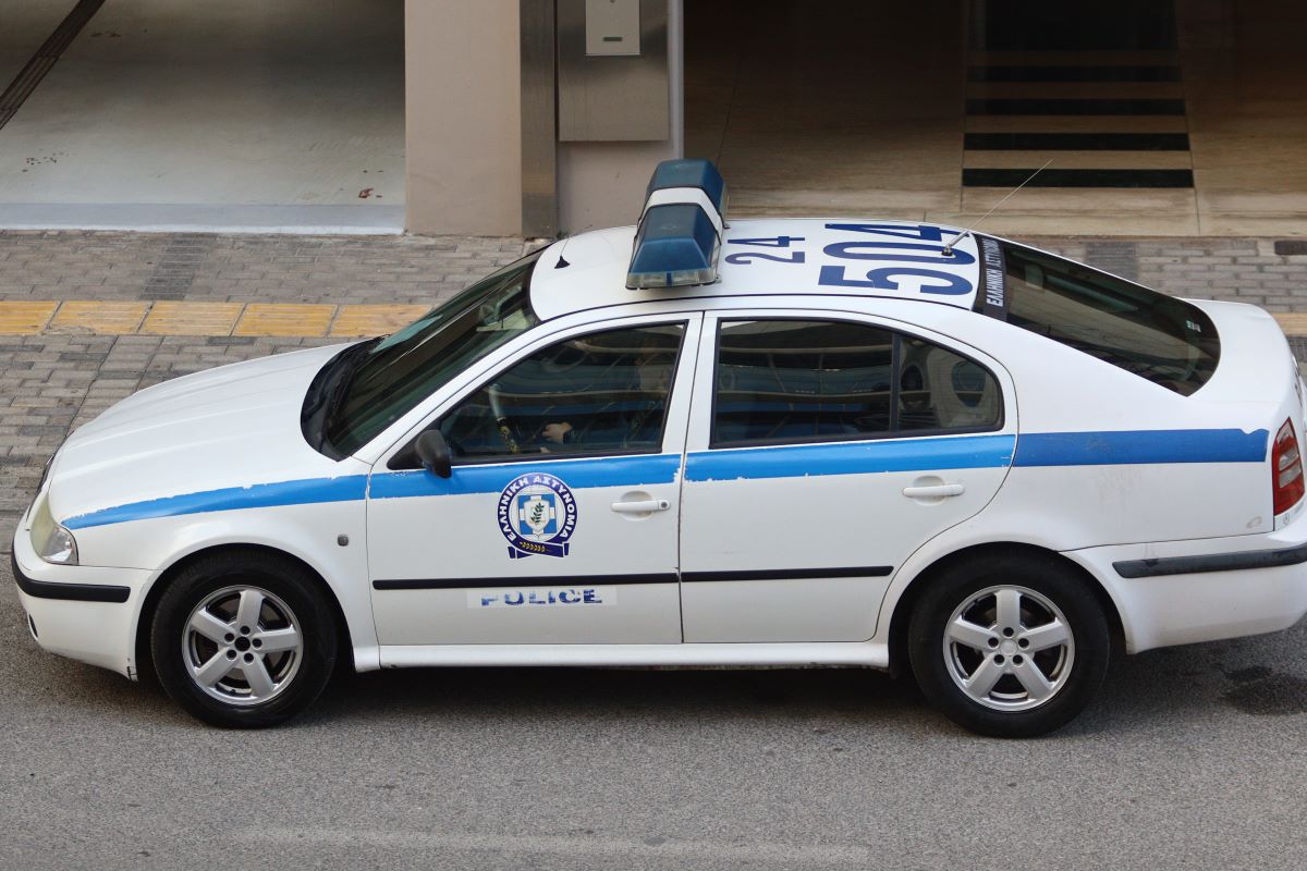 Θεσσαλονίκη: Σύλληψη 20χρονου για οπαδική επίθεση σε 22χρονο ταχυμεταφορέα