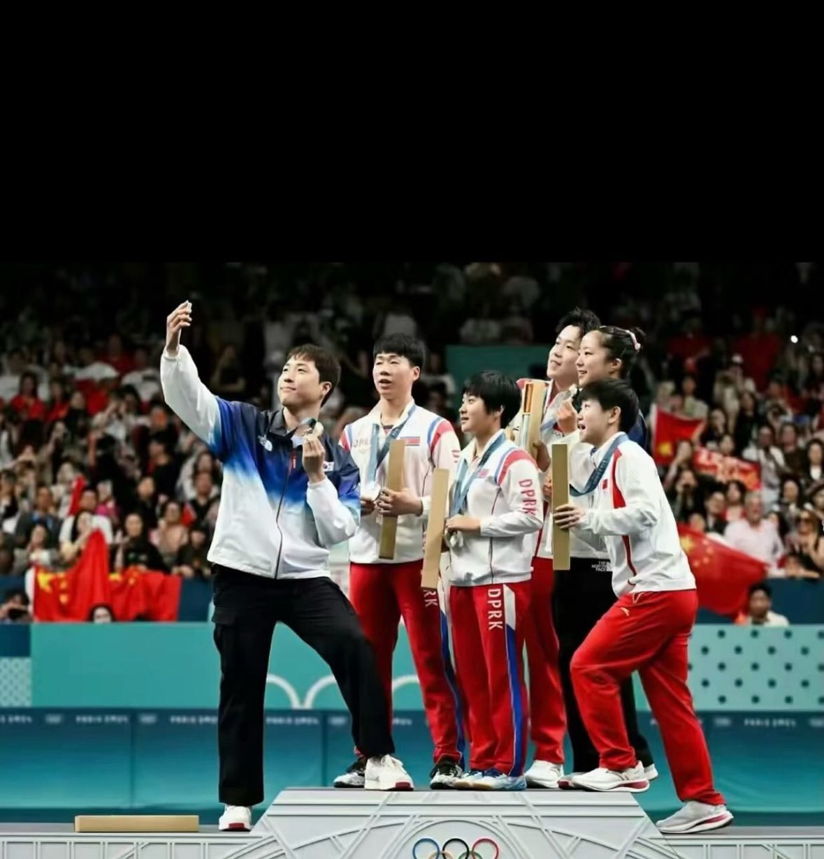 Βόρεια – Νότια Κορέα Ολυμπιακοί: Viral η selfie αθλητών