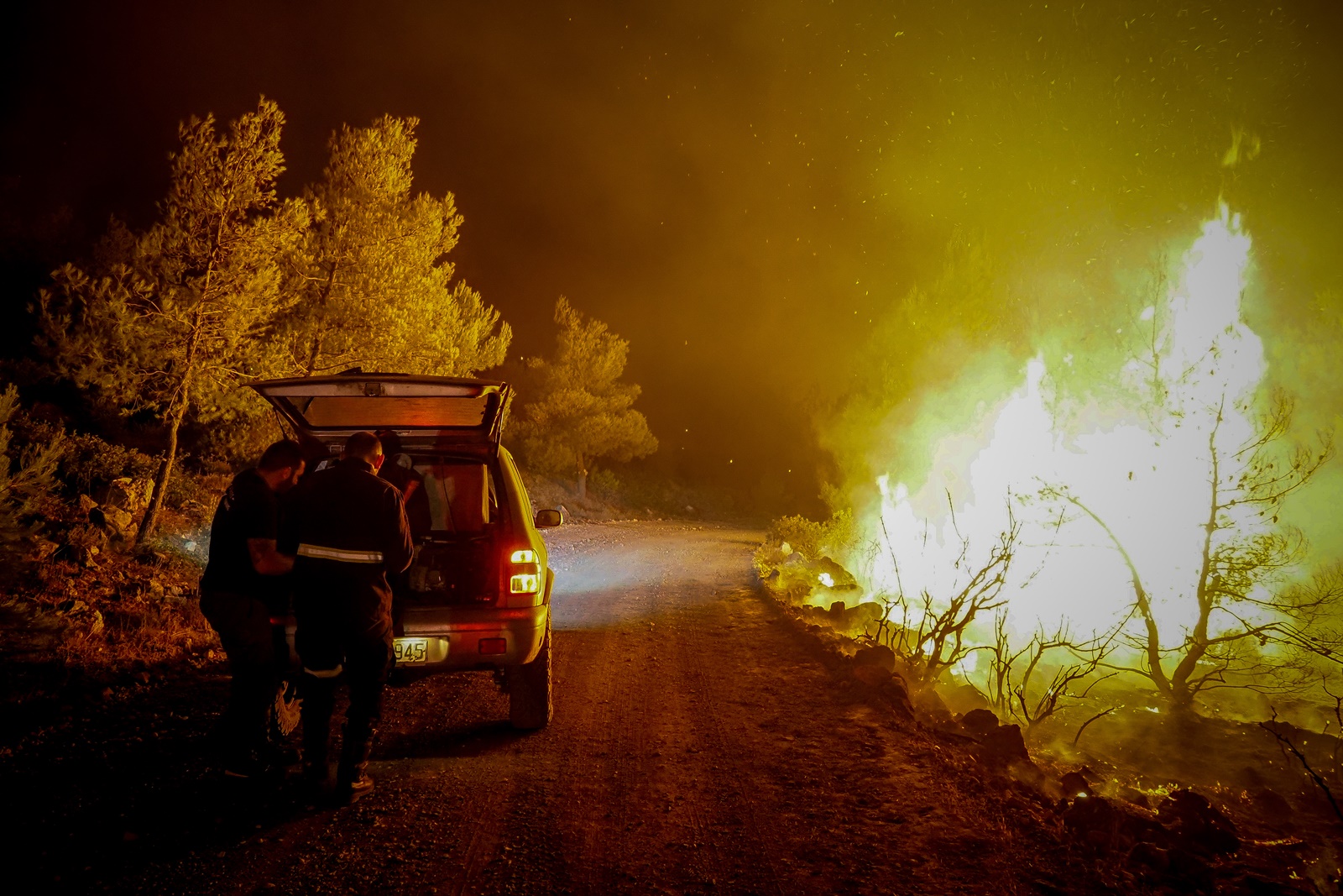 Εύβοια φωτιά: Πέθανε ηλικιωμένος μόλις οι φλόγες πλησίασαν το σπίτι του