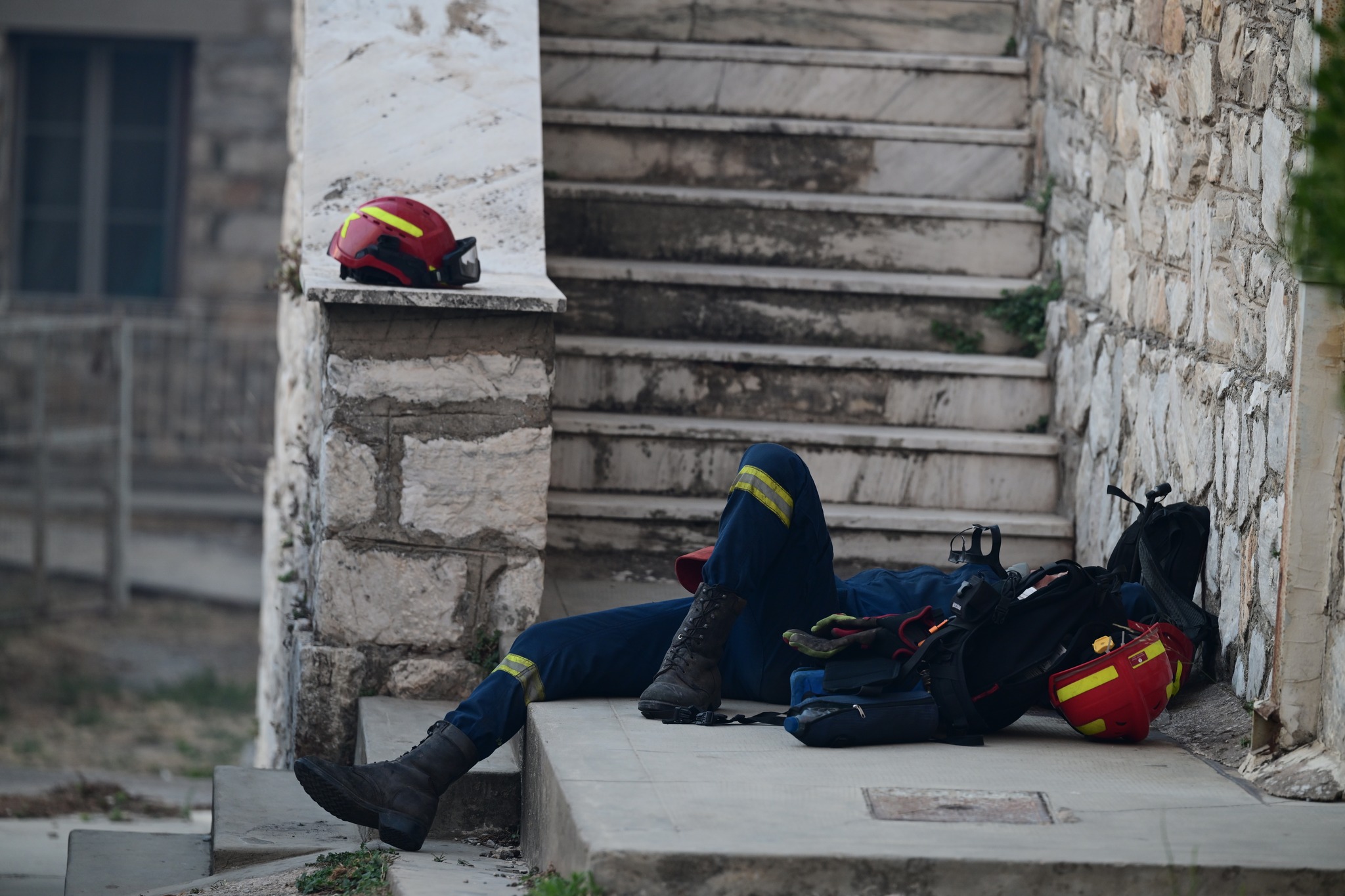 Βοήθεια στους πυρόπληκτους Αττική: Πού συγκεντρώνονται είδη πρώτης ανάγκης