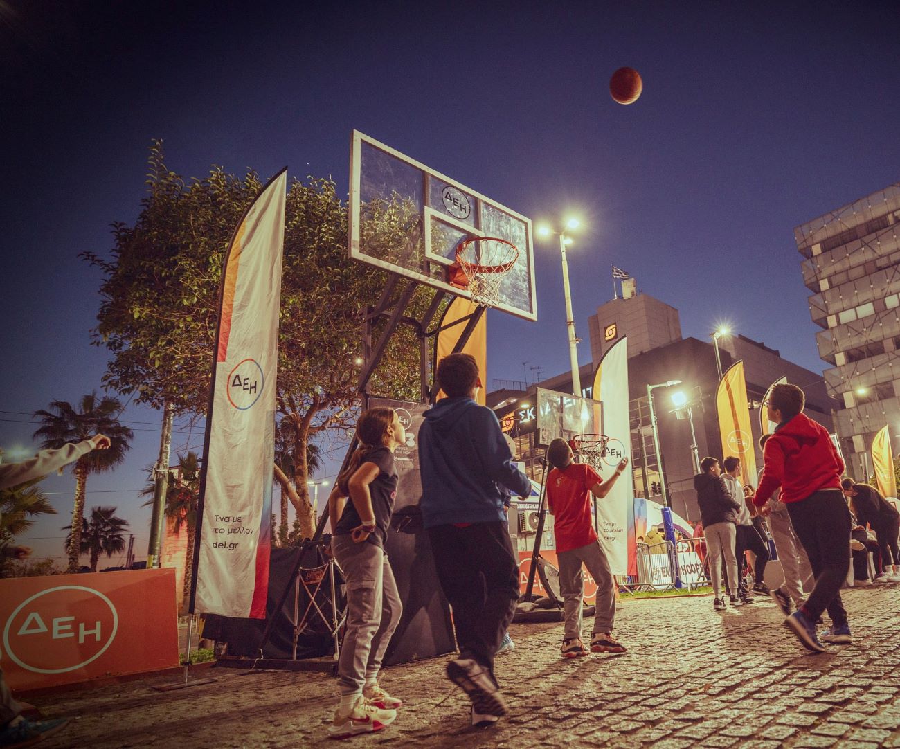 Δήμος Πειραιά: Tουρνουά μπάσκετ «ΔΕΗ 3×3 POWER TO THE HOOD by Eurohoops» στην πλατεία Κανάρη